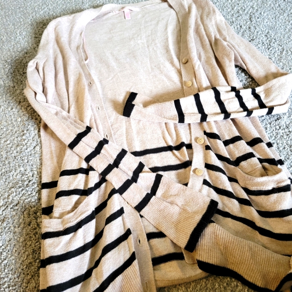 Vs Cardigan